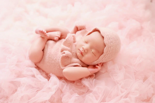 六安宝宝吃手是饿了吗 六安宝宝吃手是饿了吗